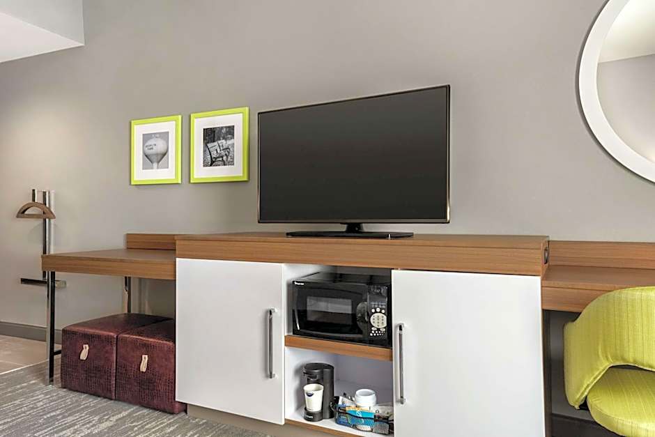 Hampton Inn By Hilton Brooklyn Park