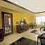 Texas Inn & Suites McAllen