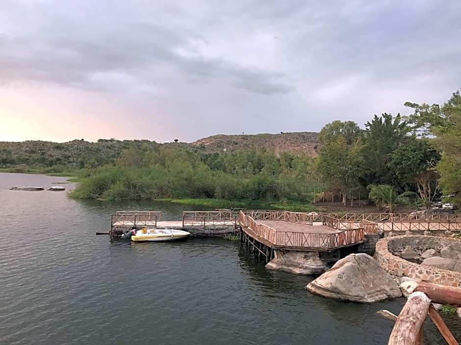 Wag Hill Lodge & Spa