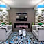 La Quinta Inn & Suites by Wyndham Maingate Fort Jackson