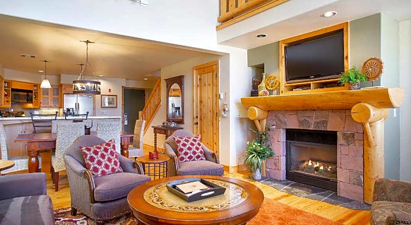 Lodges At Deer Valley