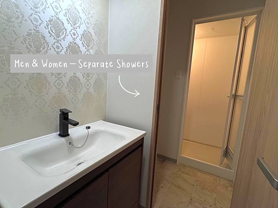 Foto 1 von 7 von Standard Twin Room with Shared Bathroom