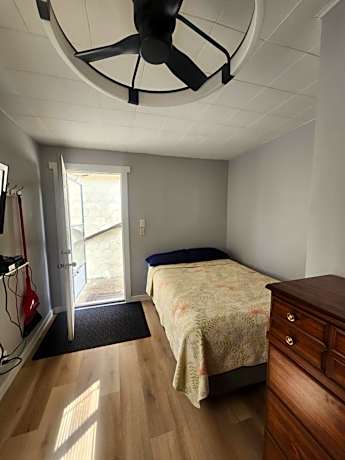 Budget Single Room