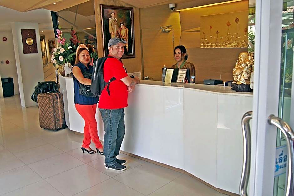 Kavinburi Green Hotel