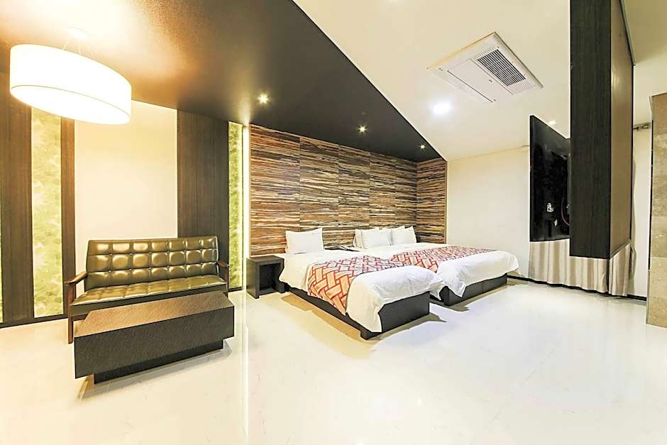 Hwaseong (Hyangnam) elga tourist hotel