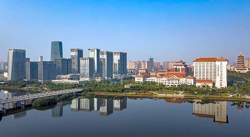 Howard Johnson Jimei Lake Plaza Xiamen