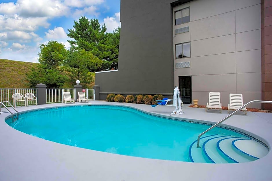 La Quinta Inn by Wyndham Roanoke Salem