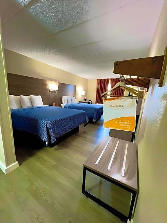 Econo Lodge Willowbrook