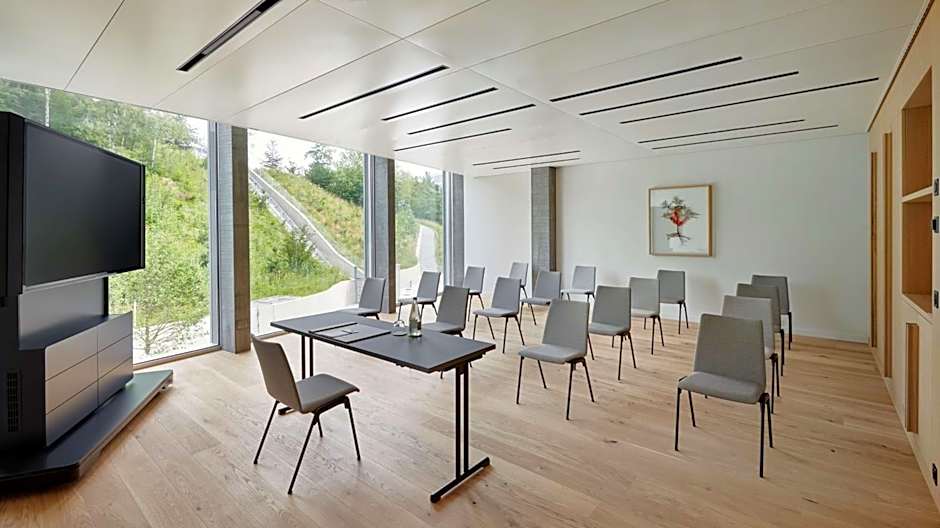 Hyatt Regency Zurich Airport The Circle