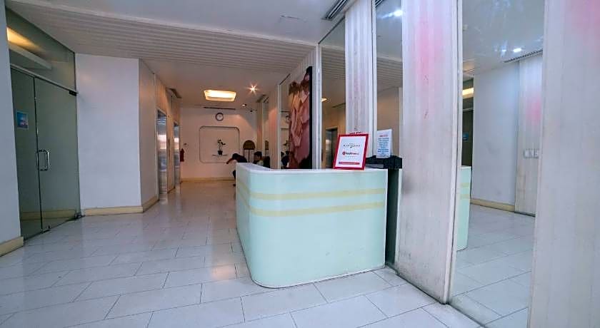 RedDoorz at Bel Air Soho Suites Makati City