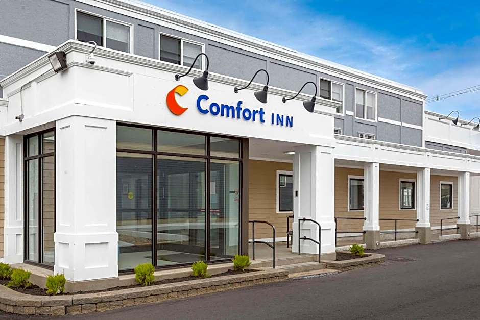Photo 1 of 43 of Comfort Inn Hyannis - Cape Cod