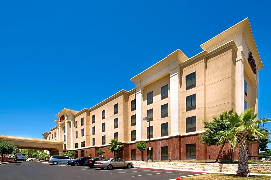 Hampton Inn By Hilton & Suites San Antonio-Airport, Tx