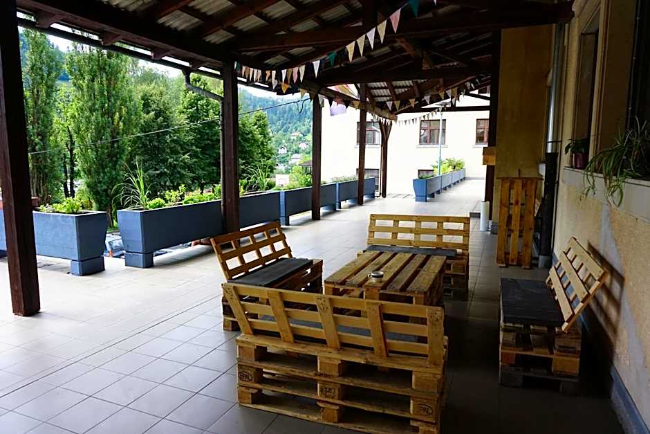 Hostel Idrija