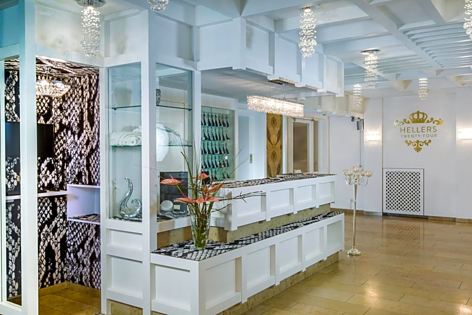Hotel Hellers Twenty Four II -24h-Check-In-