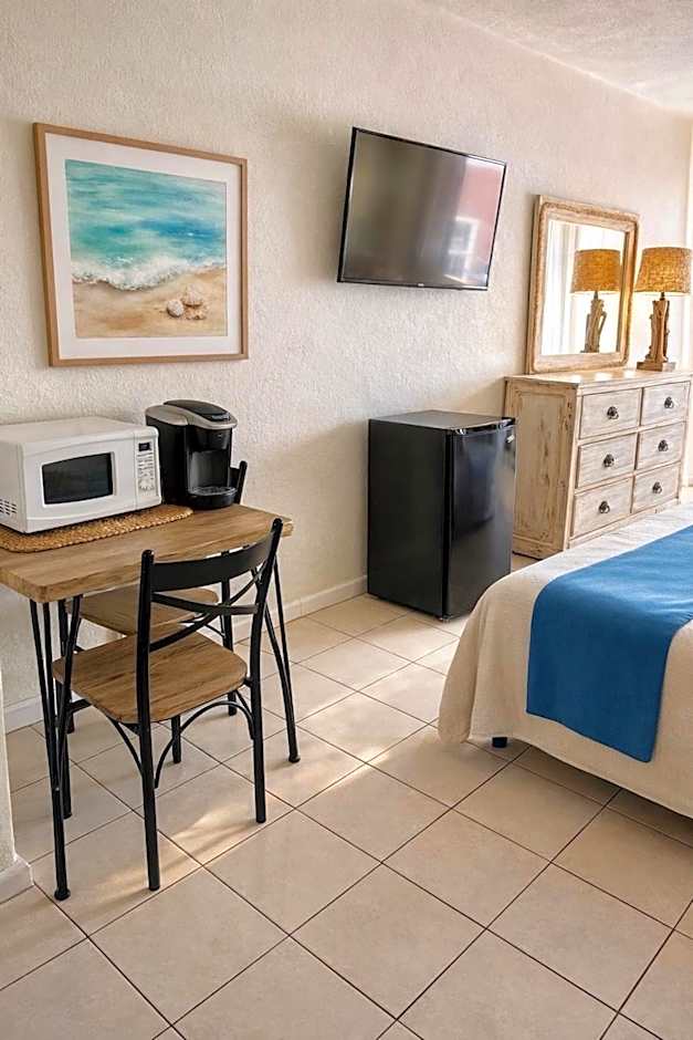 Beach Colony Motel