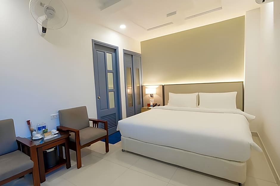 A25 Hotel - 14 Luong Huu Khanh
