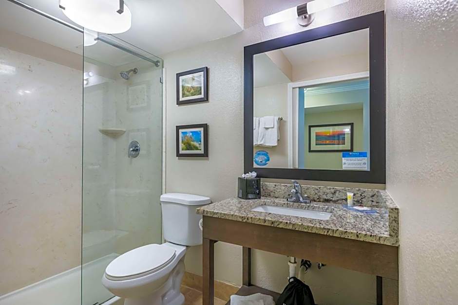 Comfort Inn & Suites Daytona Beach Oceanfront