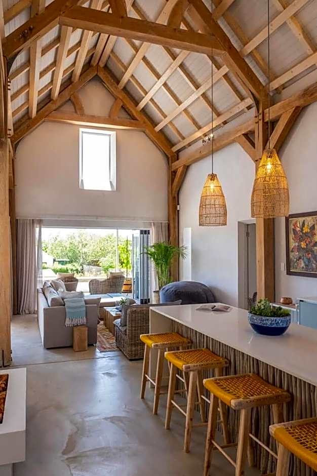 Spacious Post-and-Beam Marvel in quiet McGregor