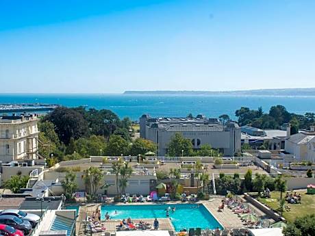 TLH Carlton Hotel - TLH Leisure, Entertainment and Spa Resort