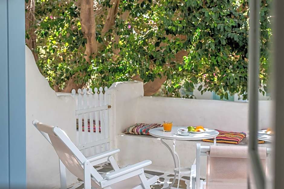 Thalassitra Village Hotel