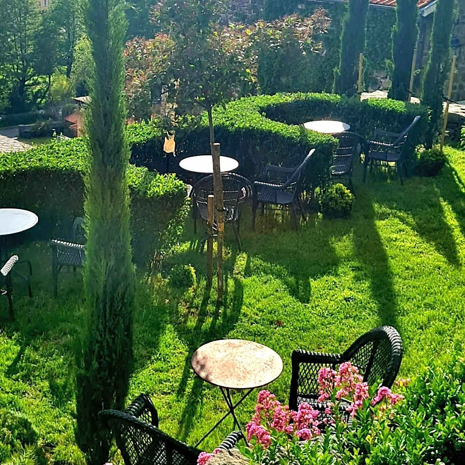 La Grande Maison á Chanteuges