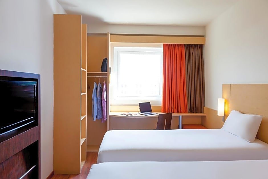 ibis Paris la Défense Centre