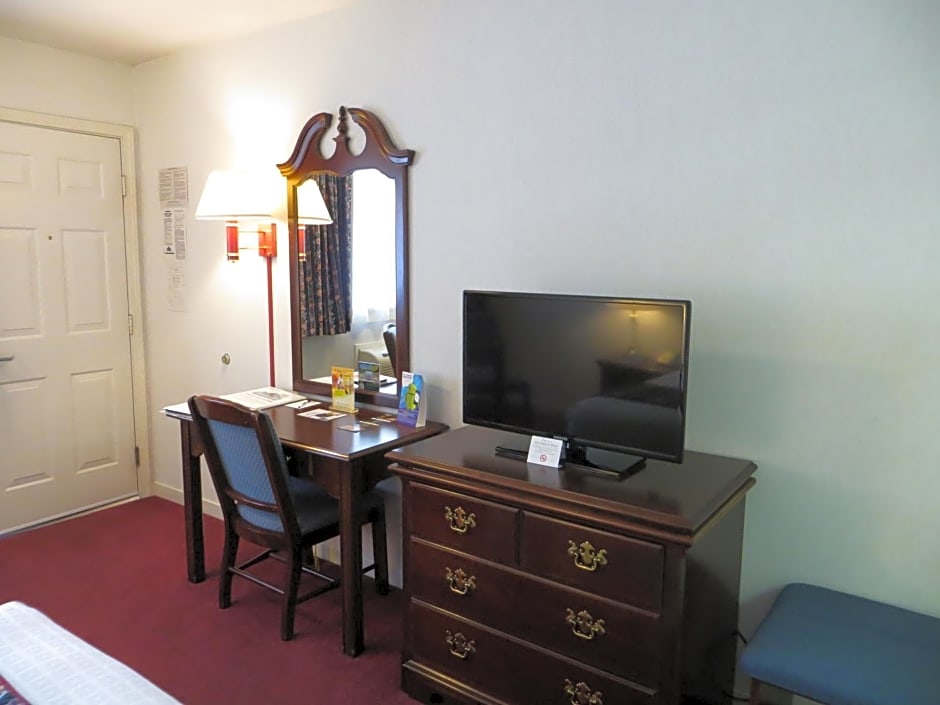 Travelodge by Wyndham Redding CA