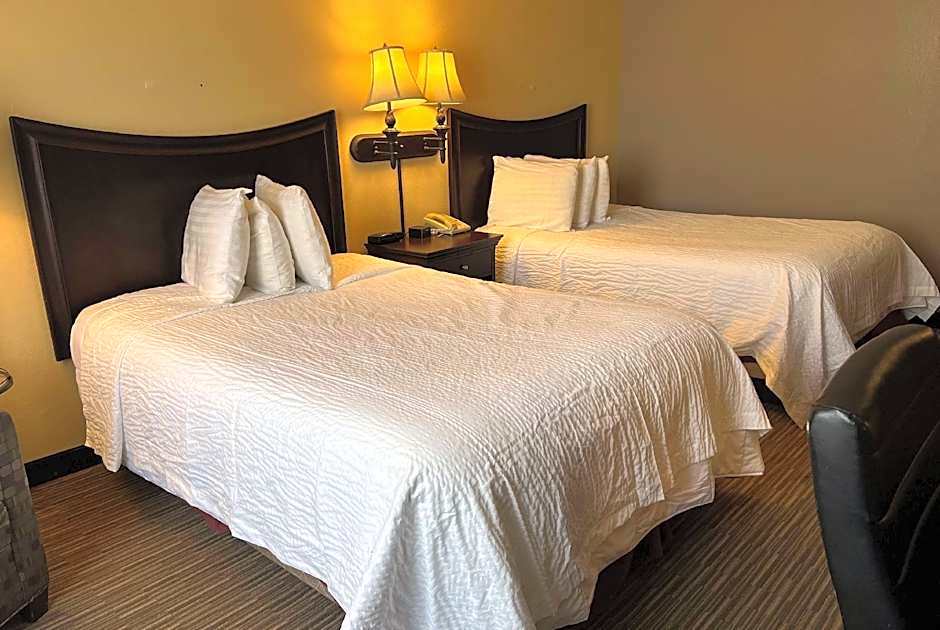 Days Inn by Wyndham Pittsburg KS