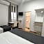 Hostal Cervantes
