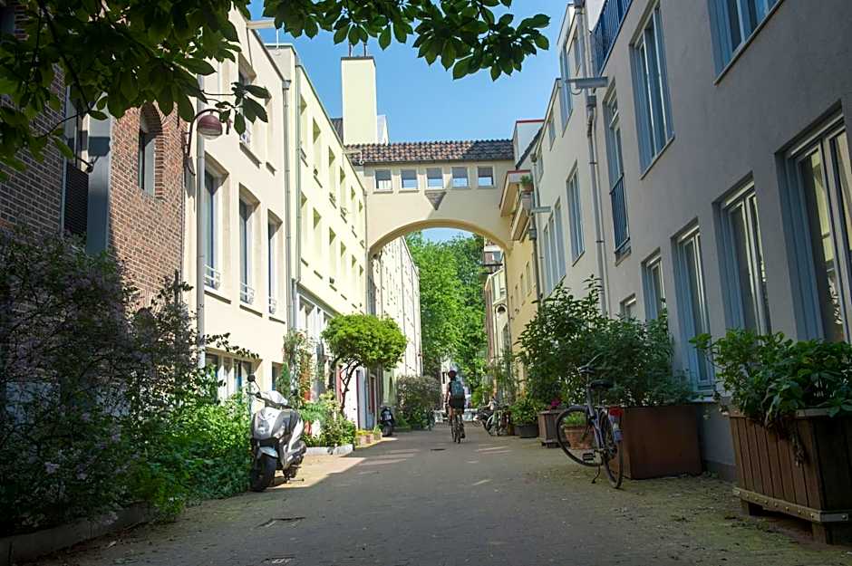 Rembrandtplein Hotel