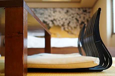 Japanese-Style Quadruple Room