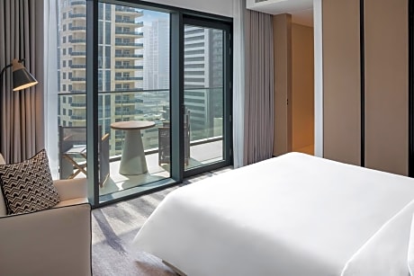 City View Deluxe Room with Private Balcony King 