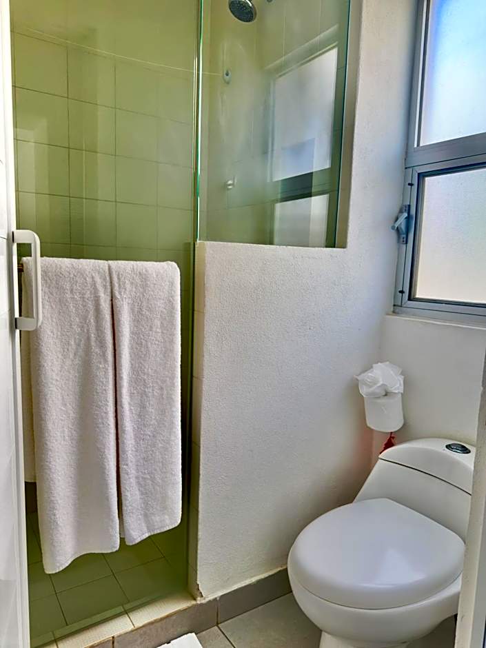 Papaya Condo Acapulco Diamante -Solo Adultos