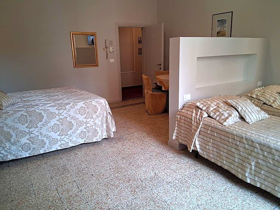 Hotel Tourist House