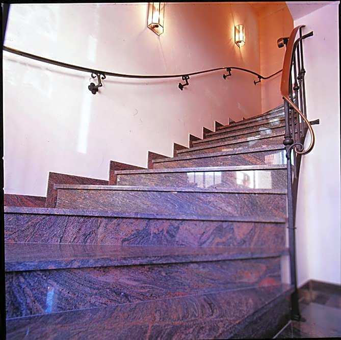 Hotel - Gasthof Spessarttor & Hotel Bergwiesen -hier auf Wunsch Zimmer mit Balkon