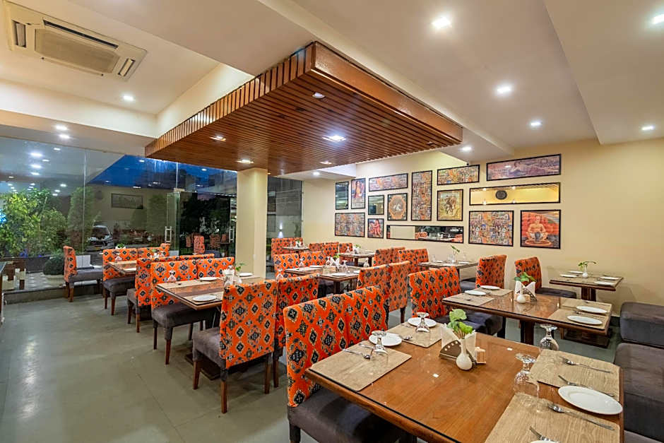 Zone Connect by the Park Katra