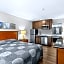 Basecamp Puyallup a Travelodge by Wyndham