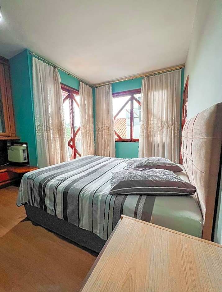 Pousada DRIRIOS HOUSE