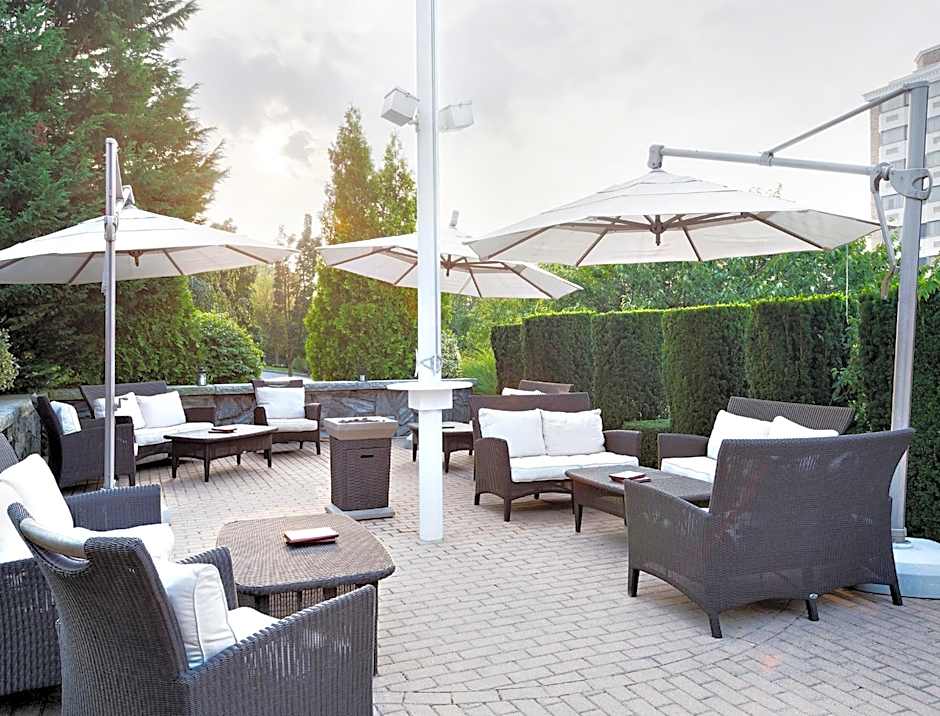 The Garden City Hotel