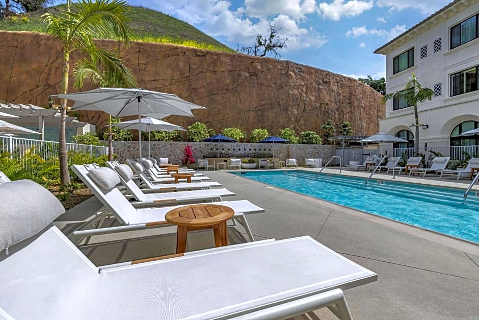 Cambria Hotel Calabasas