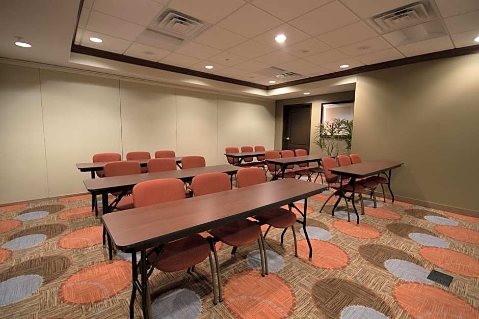 Staybridge Suites Montgomeryville By IHG