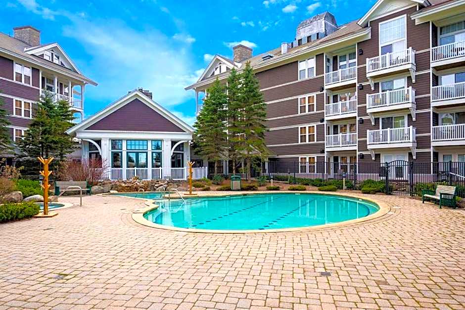 Allegheny Spring 326, ski in out, Pool HotTub