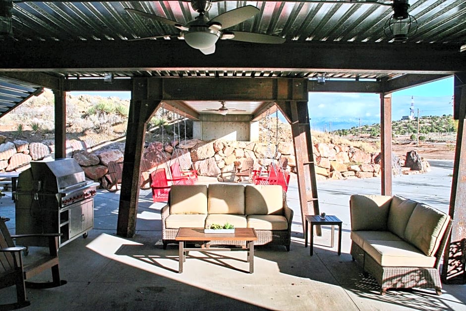 Iron Springs Luxury Lodge & Spa