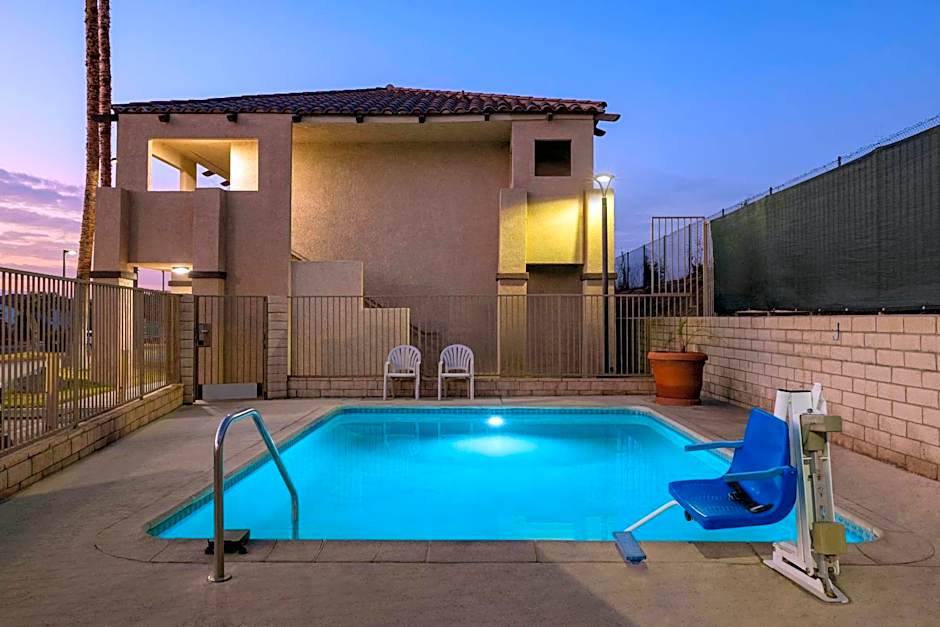 Quality Inn Lake Elsinore