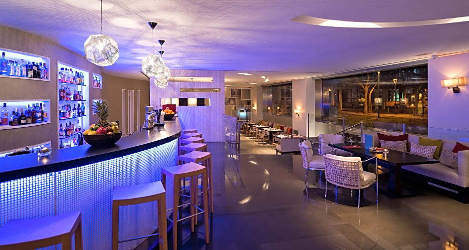 NH Collection Barcelona Constanza