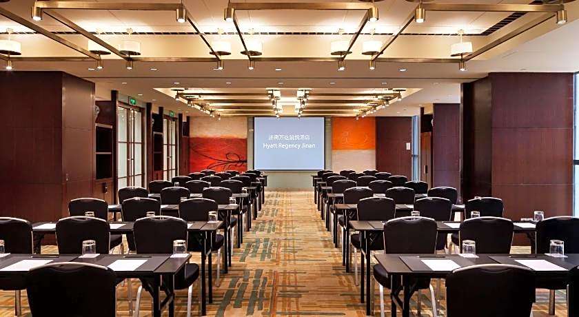 Hyatt Regency Jinan Hotel