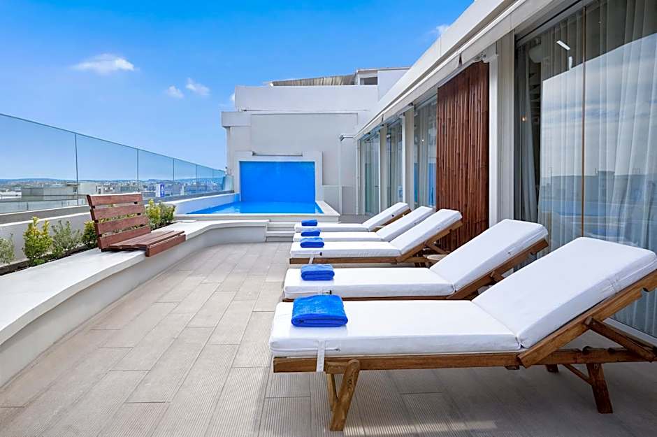 Wyndham Athens Residence