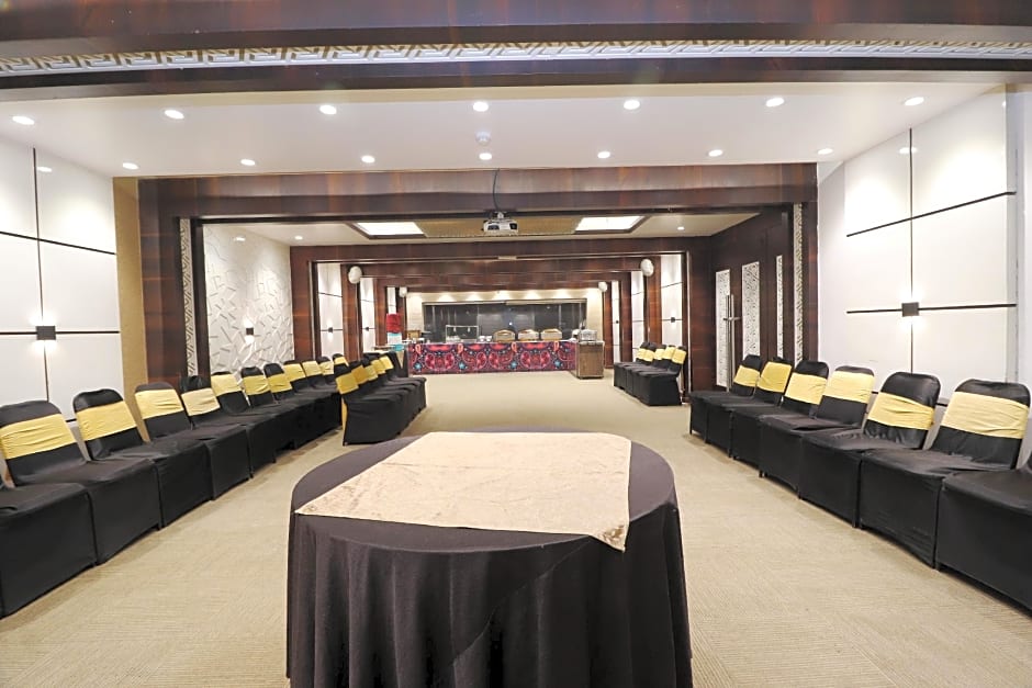 HOTEL RAJHANS REGENT, BHOPAL