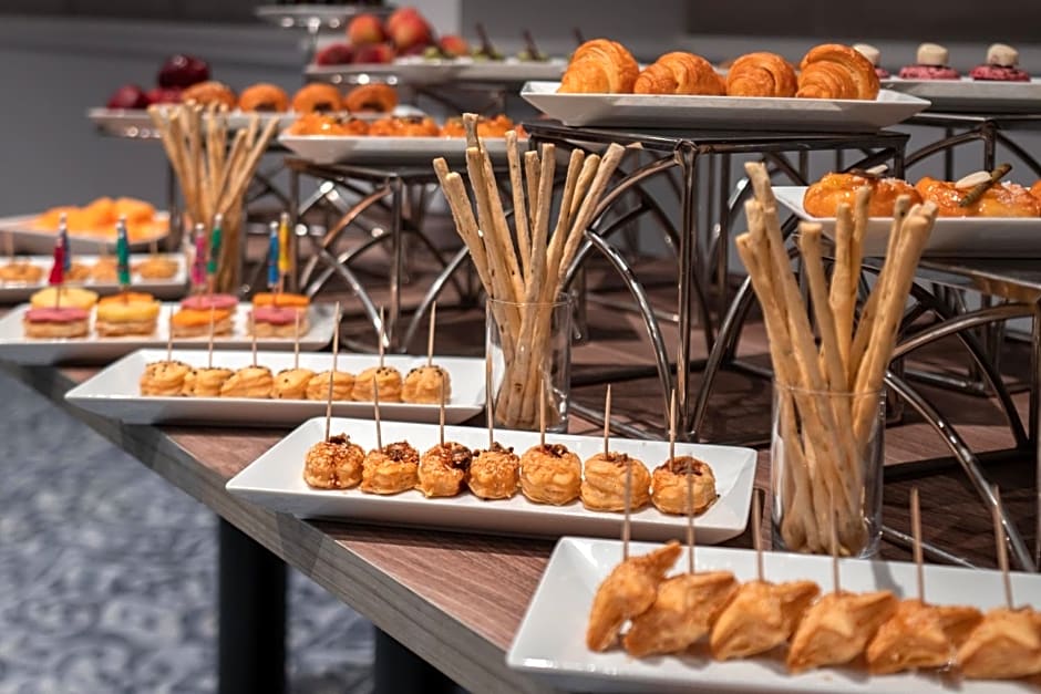 Rhactus Hotel, New Alamein