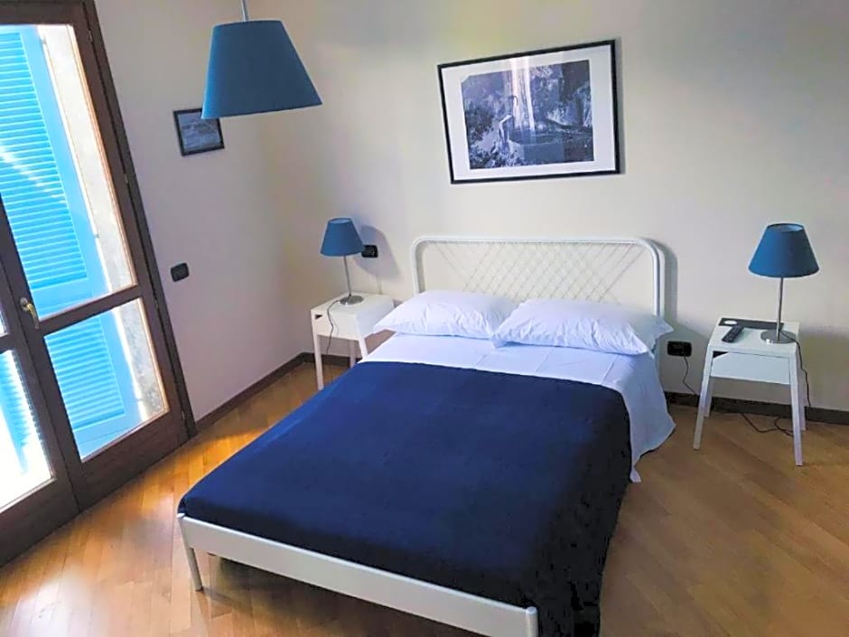 CYTRUS rooms